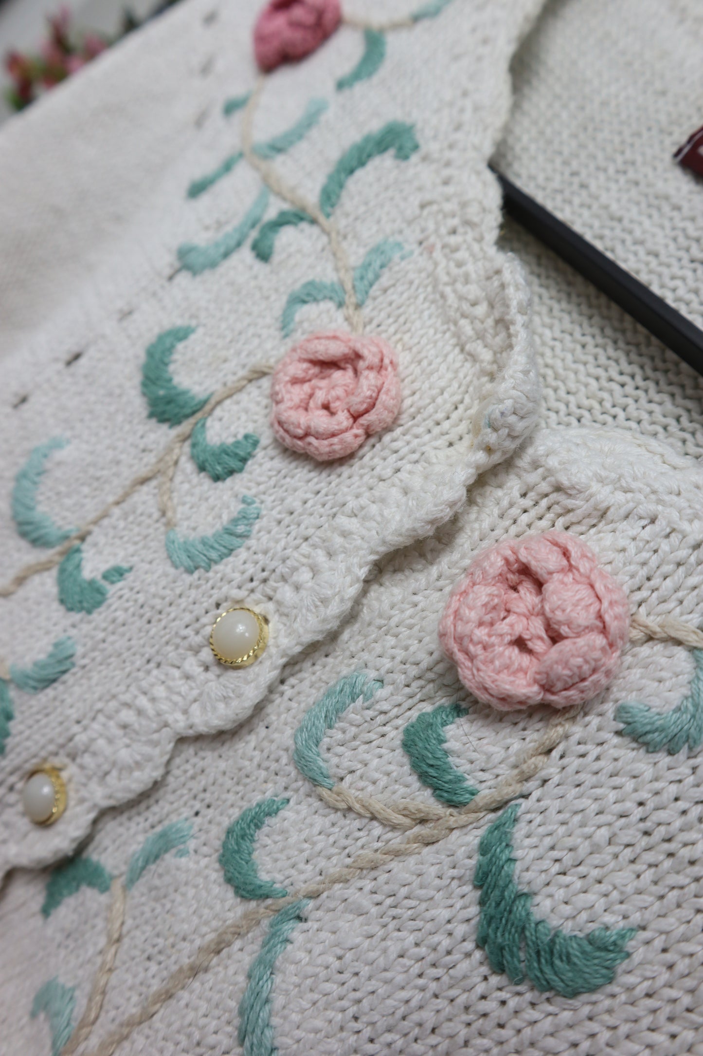 CARDIGAN FLORES CROCHET JULIA