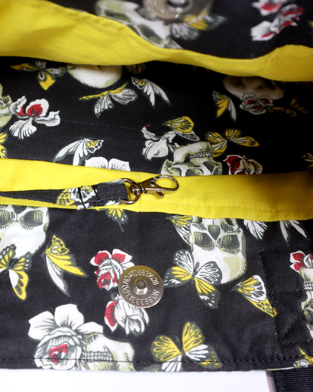 PUFFY Tote Bag + Scrunchie MAX